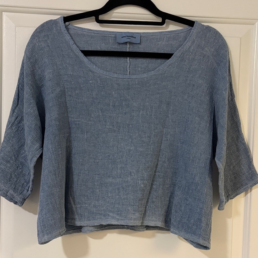 Nina Kendosa Preowned  Light Blue Linen/Cotton Scoop Neck Top One Size.